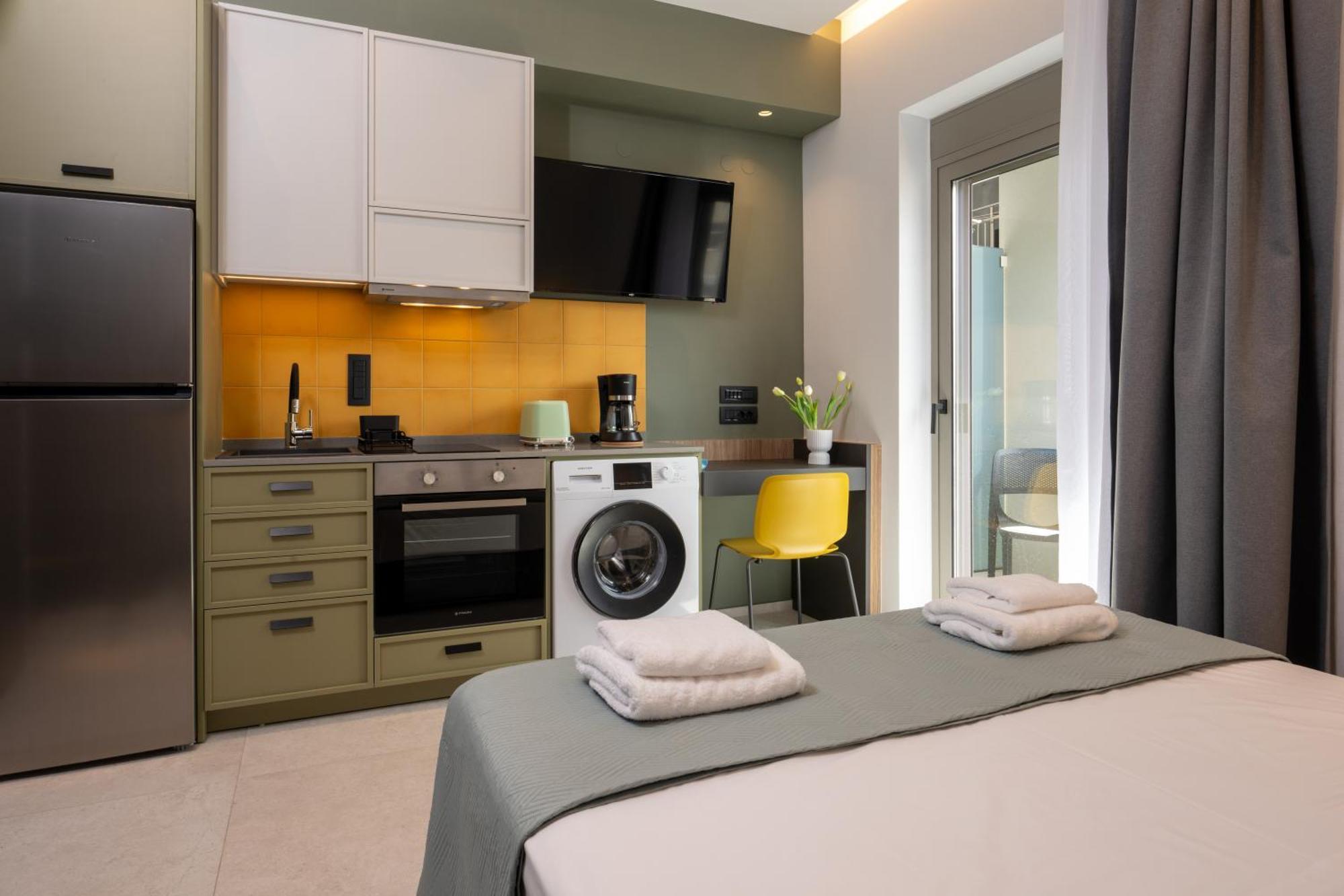 Apartment Mosaic Urban Living *