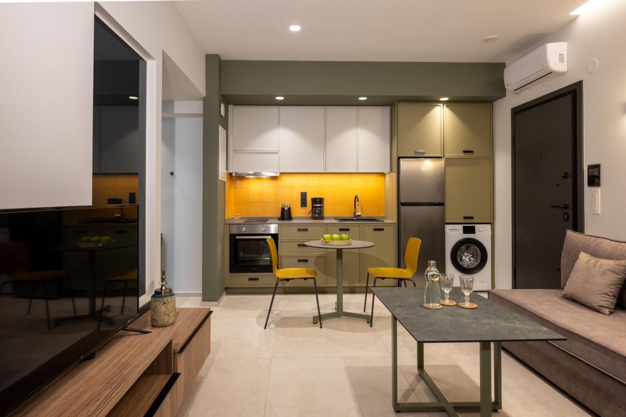 Apartment Mosaic Urban Living *